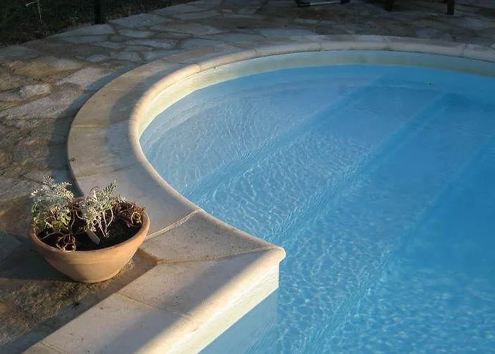 Les 23 Muriers Holiday home Chauzon