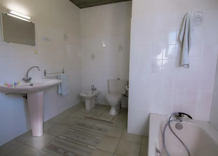 Les 23 Muriers Chauzon